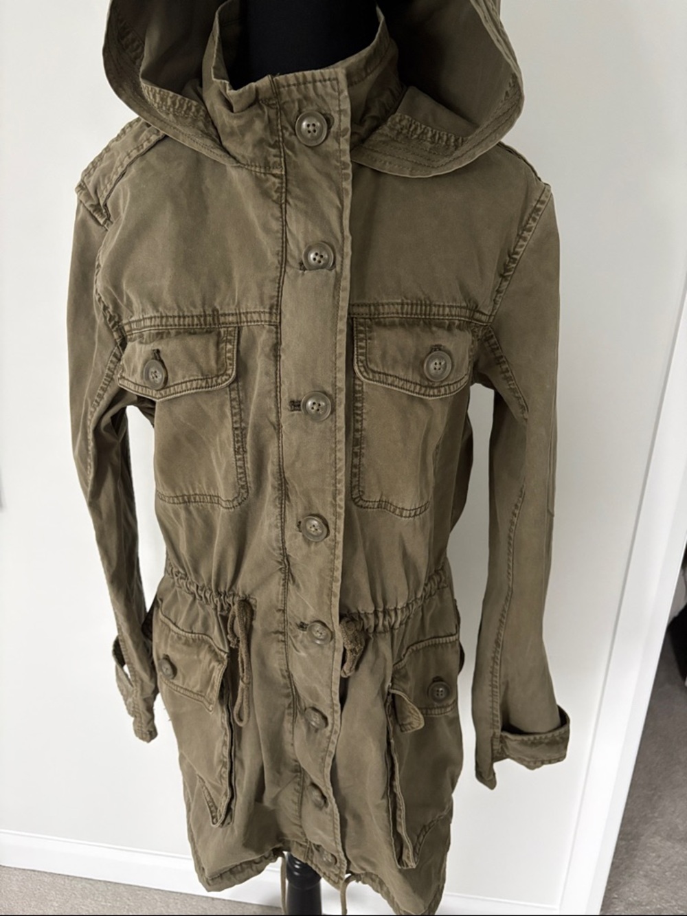 Women's Hooded Utility Jacket in Army Green